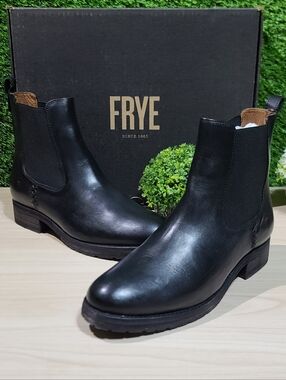 Frye Melissa Double Sole Chelsea Black Boots - US Women's 9 NEW